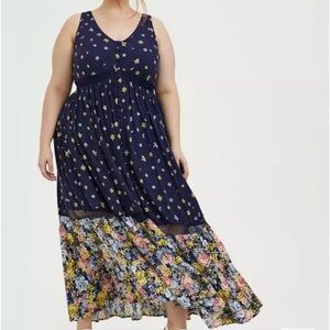 Torrid Maxi Dress Challis
Women 2X Plus Blue Floral Sheer Whimsygoth Cottagecore